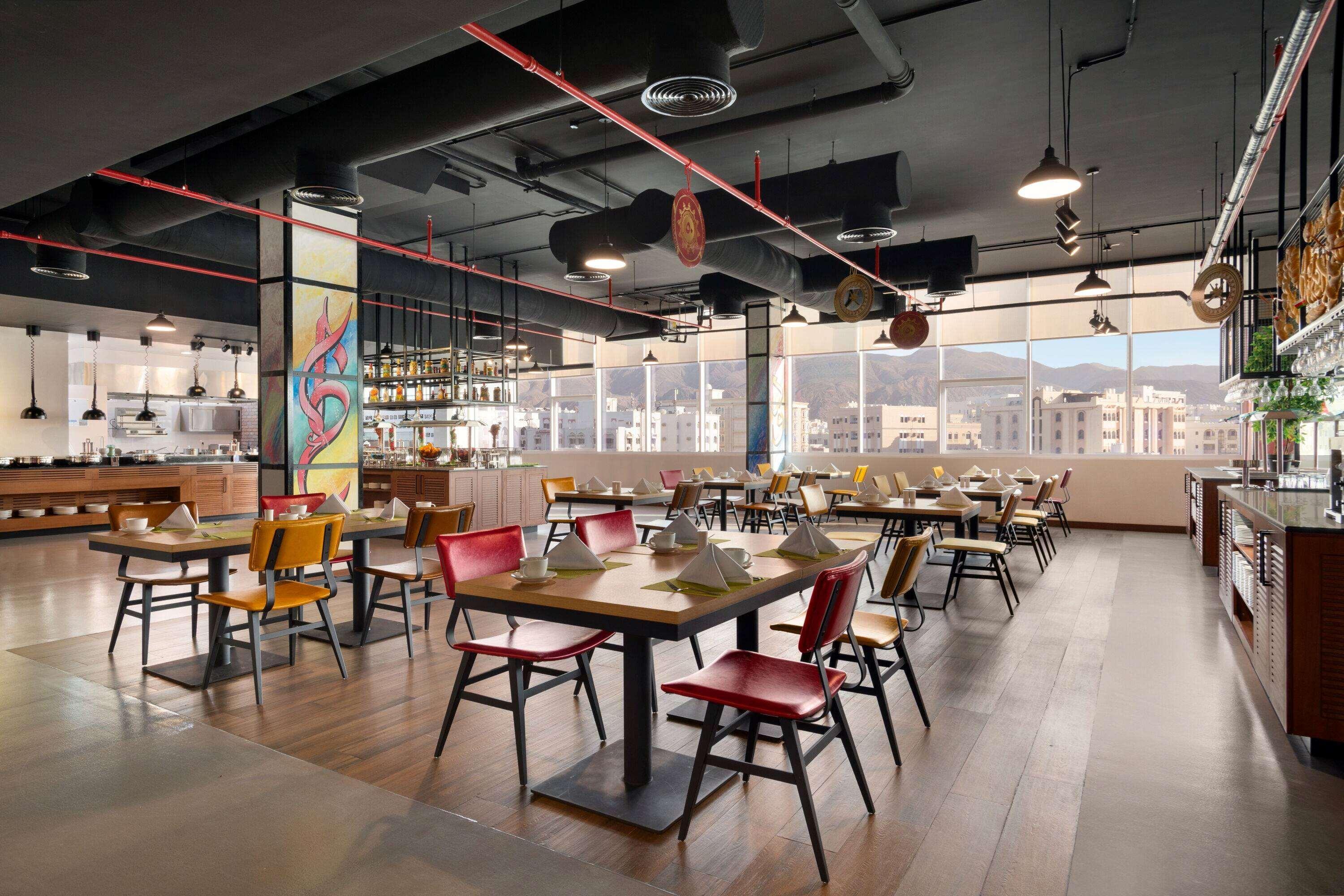 Отель Wyndham Garden Muscat Al Khuwair Экстерьер фото