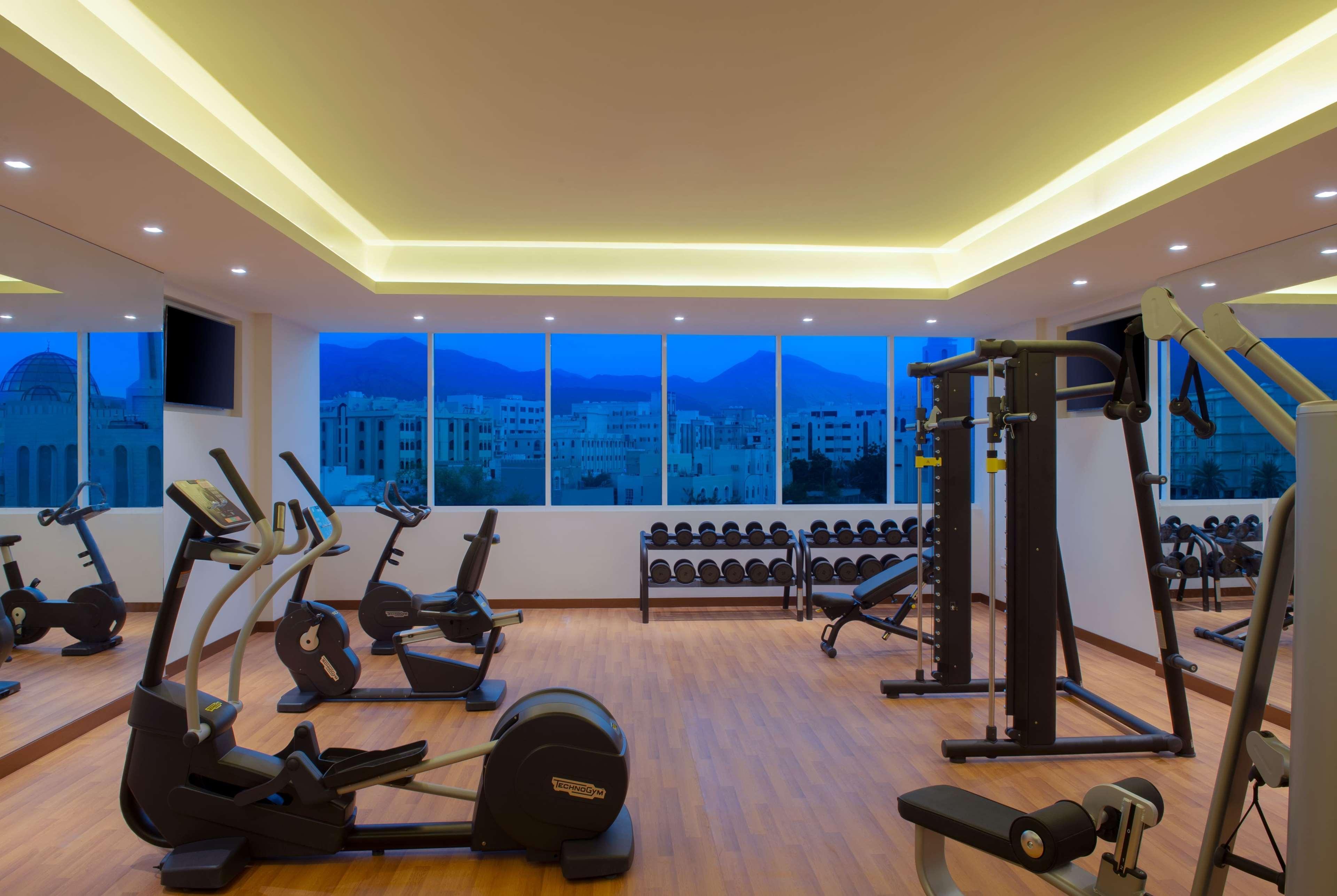 Отель Wyndham Garden Muscat Al Khuwair Экстерьер фото