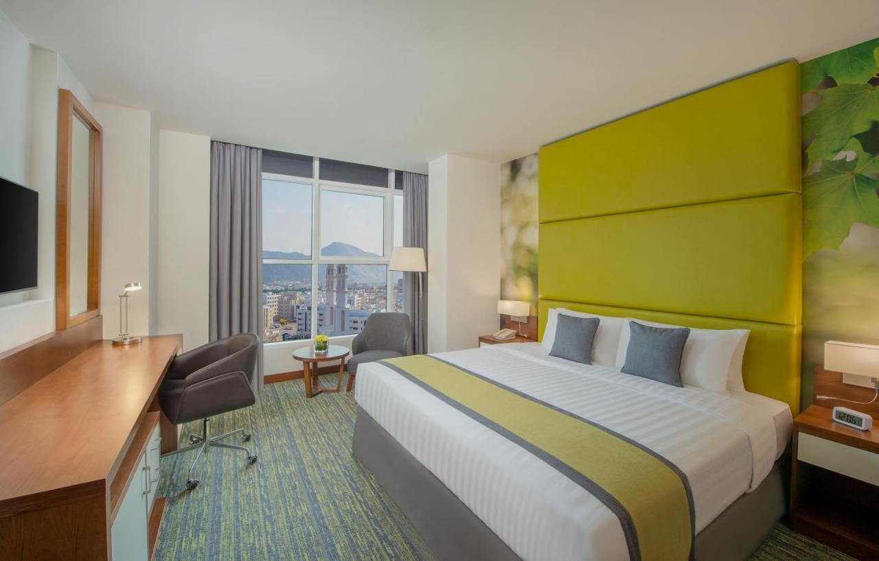 Отель Wyndham Garden Muscat Al Khuwair Экстерьер фото