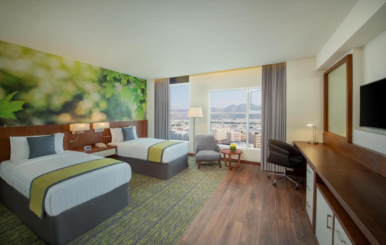 Отель Wyndham Garden Muscat Al Khuwair Экстерьер фото