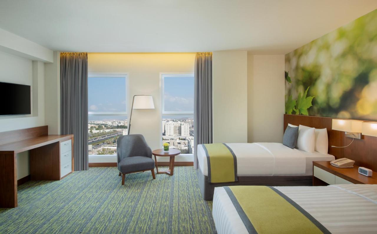 Отель Wyndham Garden Muscat Al Khuwair Экстерьер фото